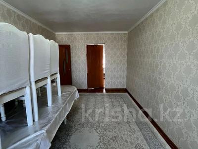 3-бөлмелі пәтер · 62 м² · 4/5 қабат, мкр Каратау, бағасы: 15 млн 〒 в Таразе