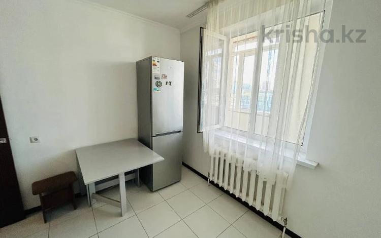 1-комнатная квартира · 42.5 м² · 5/5 этаж, Е495 52 за 22.5 млн ₸ в Астане, Есильский р-н — фото 3