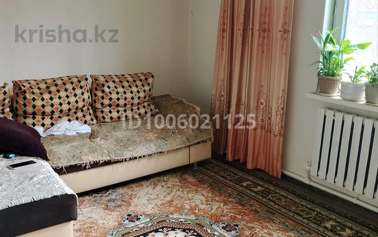 3-комнатная квартира · 75 м² · 1 этаж, Нефтеразведчиков 8 4 за 15 млн 〒 в Актобе, жилой массив Жилянка — фото 2