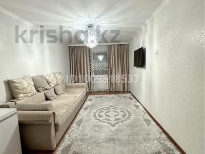 2-комнатная квартира · 44.5 м² · 4/5 этаж, Майкудук, 17й микрорайон 56 за 12 млн 〒 в Караганде, Алихана Бокейханова р-н