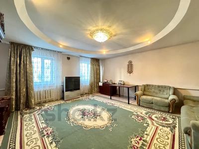 Отдельный дом · 10 комнат · 441.5 м² · 10 сот., мкр Шубар, Қарасақал Ерімбет 11 за 285 млн 〒 в Астане, Есильский р-н