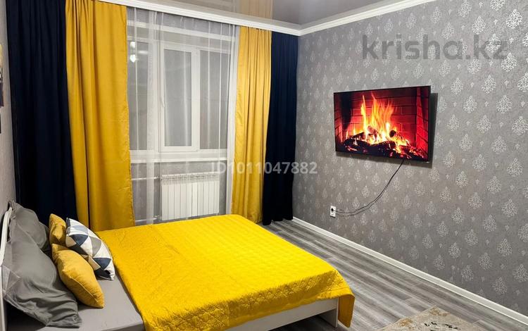 1-комнатная квартира · 55 м² · 1/9 этаж, Абылайхана 1/3 — Район проспекта за 12 000 ₸ в Кокшетау — фото 2