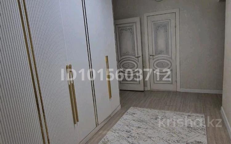 2-комнатная квартира · 74 м² · 6/7 этаж, 19-й мкр 17 — Возле 32 школы за 250 000 ₸ в Актау — фото 2