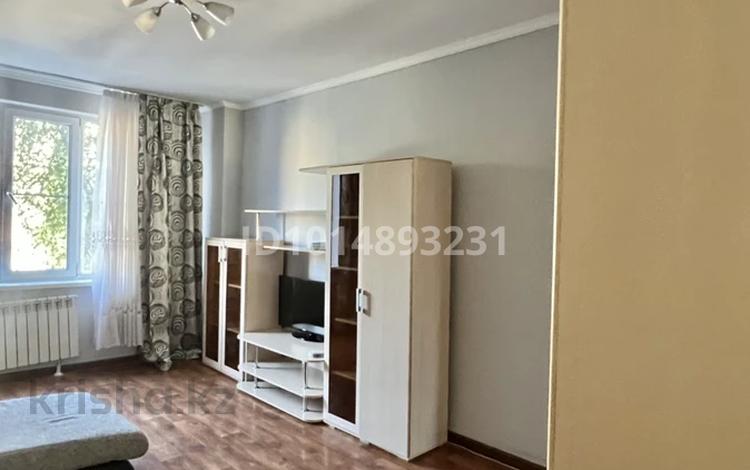 2-комнатная квартира · 57 м² · 4/10 этаж, мкр Жетысу-4 — Абая Момышулы за 320 000 ₸ в Алматы, Ауэзовский р-н — фото 7