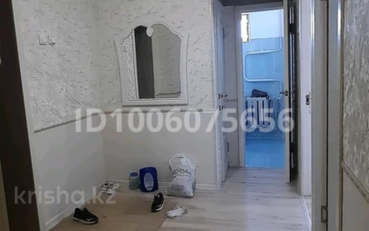 2-бөлмелі пәтер · 54 м² · 4/5 қабат, Әл Фараби 110 — Таңшолпан бала бақшанын жанында Ақмаржан тойханаға қарсы, бағасы: 13.5 млн ₸ в Кентау — фото 2