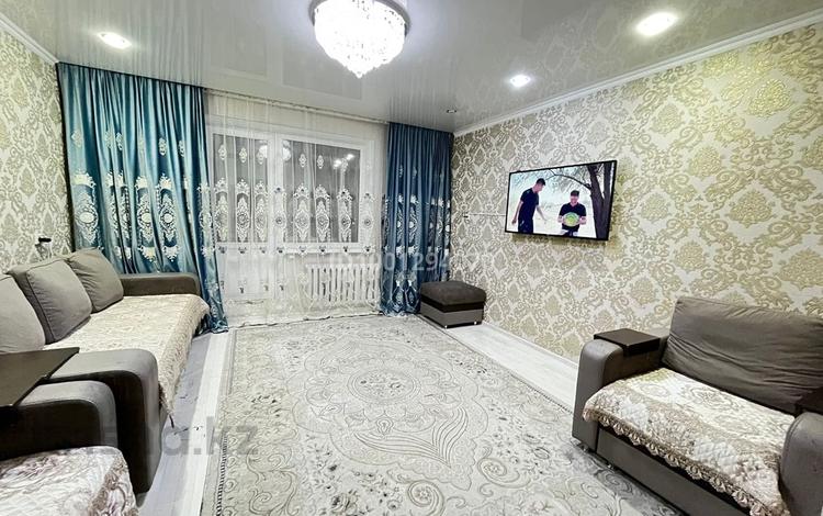 4-бөлмелі пәтер · 76.4 м² · 9/9 қабат, Дулатова 167, бағасы: 35 млн ₸ в Семее — фото 2