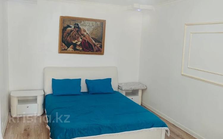 1-бөлмелі пәтер · 32 м² · 2/4 қабат, Абылай хан 32 — Маметова, бағасы: 15 000 ₸ в Алматы, Алмалинский р-н — фото 7