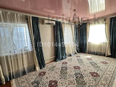 Отдельный дом · 4 комнаты · 65.5 м² · 10 сот., мкр Геолог, Кетбуга батыр 10 за 23 млн ₸ в Атырау