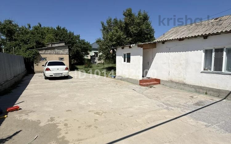 Отдельный дом · 2 комнаты · 70 м² · 8 сот., Бауыржан Момышулы 76 — Трц наби за 15 млн ₸ в им. Турара рыскуловой — фото 2