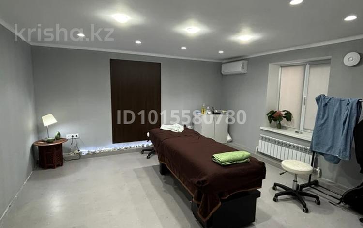 Свободное назначение · 150 м² за 150 000 ₸ в Атырау, мкр Жилгородок — фото 2