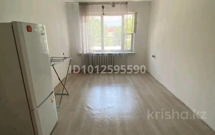 2-бөлмелі пәтер · 36.7 м² · 3/5 қабат, мкр Калкаман-2 10, бағасы: ~ 18 млн ₸ в Алматы, Наурызбайский р-н — фото 2