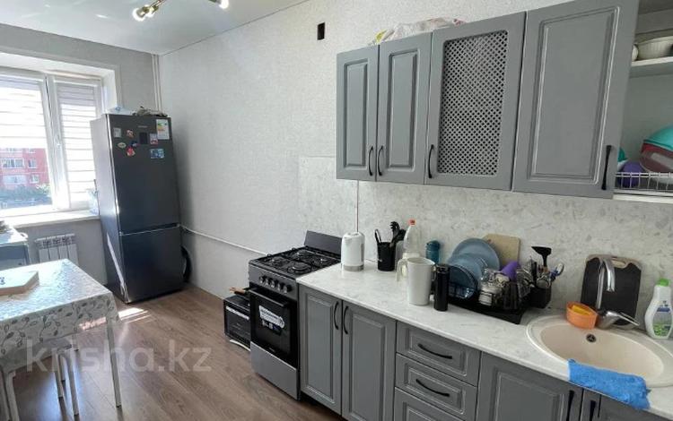 2-бөлмелі пәтер · 50.4 м² · 3/6 қабат, Нурсултана Назарбаева 231, бағасы: 25.5 млн ₸ в Костанае — фото 2