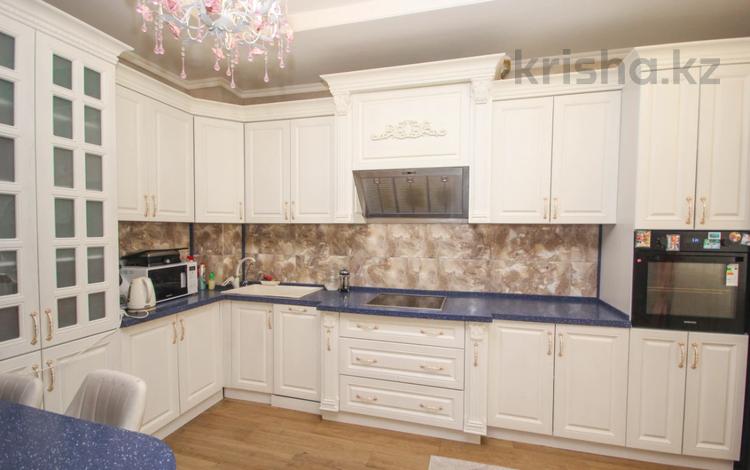 3-комнатная квартира · 125 м² · 8/18 этаж, Курмангазы 145 за 102 млн ₸ в Алматы, Алмалинский р-н — фото 6
