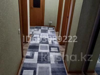 3-бөлмелі пәтер, 73 м², 3/5 қабат ай сайын, мкр Боралдай (Бурундай) 42 — Айтеке Би 42 (Черёмушки), бағасы: 200 000 〒 в Алматы, Алатауский р-н