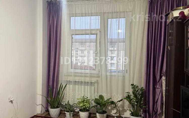 2-бөлмелі пәтер · 56 м² · 4/5 қабат, мкр Улы Дала 29 — 15 мкр, бағасы: 20 млн ₸ в Таразе — фото 2