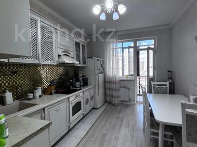 4-комнатная квартира · 125 м² · 5/15 этаж, Туркестан 10 — Ботанический сад . за 71.5 млн 〒 в Астане, Есильский р-н