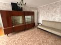 2-бөлмелі пәтер · 44 м² · 4/4 қабат, Локомотивная 61, бағасы: 11 млн ₸ в Уральске — фото 2