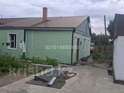 Часть дома · 3 комнаты · 90 м² · 6 сот., Маметова 35/1 — Автобусный парк, аягозстрой банясы, нұрбарыс кафесі қасында за 8.5 млн ₸ в 
