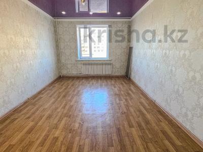 1-комнатная квартира · 42 м² · 1/5 этаж, мкр болашак за 14.5 млн 〒 в Талдыкоргане, мкр Болашак
