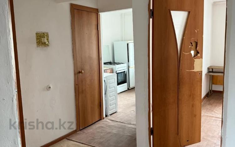 2-комнатная квартира · 50.7 м² · 4/9 этаж, БОГЕНБАЙУЛЫ — 1000 МЕЛОЧЕЙ за 17.8 млн ₸ в Семее — фото 2