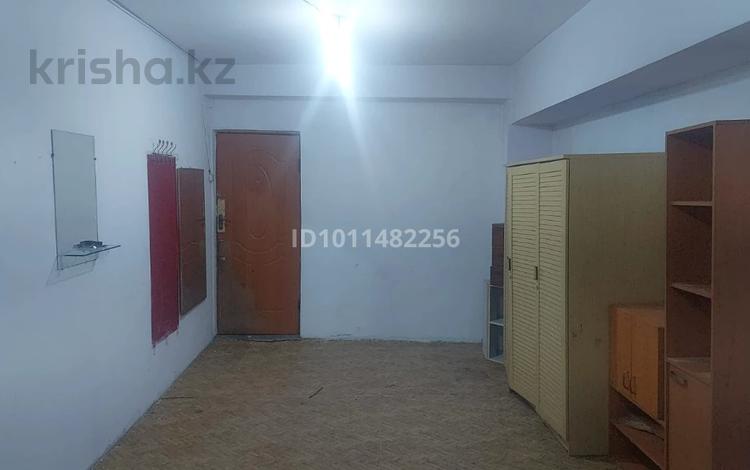 1 бөлме · 21 м² · 1/5 қабат, мкр Тастак-1 1/1Б, бағасы: 110 000 〒 в Алматы, Ауэзовский р-н — фото 2