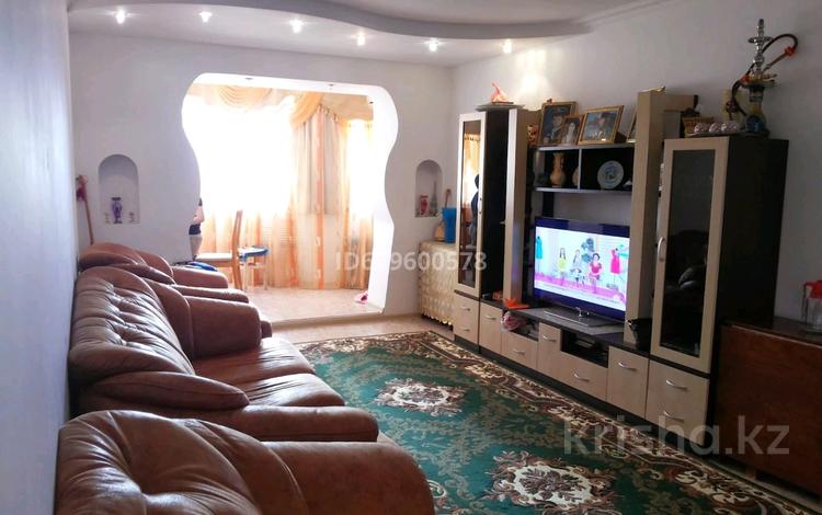 3-комнатная квартира · 90 м² · 8/10 этаж, Аль Фараби 43 — Аль Фараби за 25 млн ₸ в Актобе — фото 2
