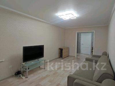 4-комнатная квартира · 80 м² · 3/3 этаж, Школьная 87 за 15.5 млн ₸ в Абае