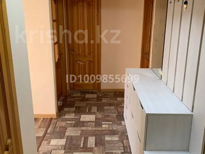 2-комнатная квартира · 51 м² · 3/5 этаж, мкр Аксай-3Б 11 — Яссауи-Толе би за 250 000 ₸ в Алматы, Ауэзовский р-н
