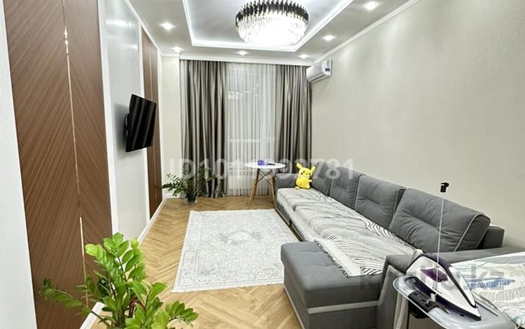 2-бөлмелі пәтер · 60 м², Жилой массив Нурсат 141, бағасы: 43.5 млн ₸ в Шымкенте, Каратауский р-н — фото 2