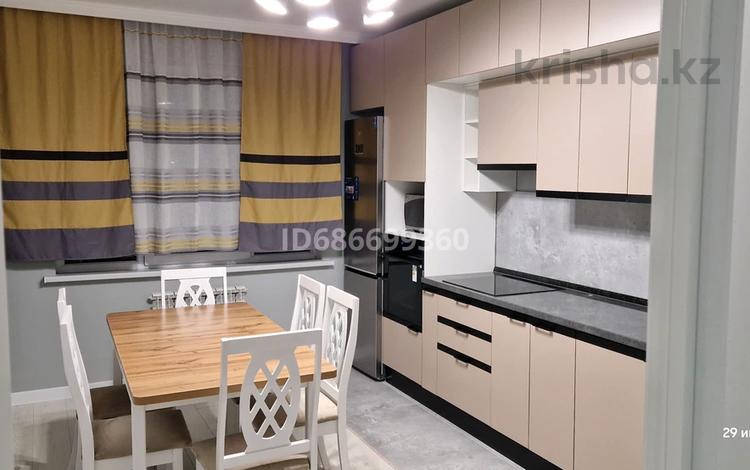 2-комнатная квартира, 70 м², 5/7 этаж помесячно, мкр Кайрат 303/5 — 2гис - Микрорайон Кайрат, 303/5 к3