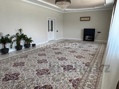 Отдельный дом · 5 комнат · 220 м² · 220 сот., мкр Жумыскер, Базар жырау 45 за 30 млн ₸ в Атырау
