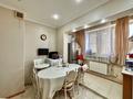 2-бөлмелі пәтер · 53 м² · 7/9 қабат, мкр Аксай-2 26, бағасы: 39.5 млн ₸ в Алматы, Ауэзовский р-н — фото 11
