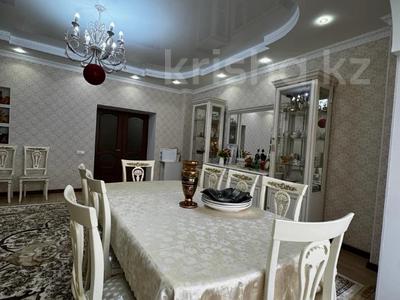 4-бөлмелі пәтер · 151.7 м² · 3/8 қабат, мкр. Алтын орда, Санкибай Батыра пр-т, бағасы: 70 млн ₸ в Актобе