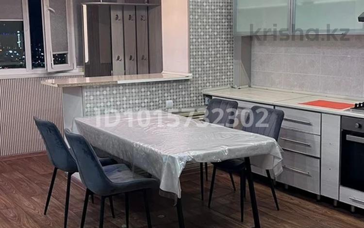 2-бөлмелі пәтер · 64 м² · 8/9 қабат, 28-ш/а. 28, бағасы: 150 000 ₸ в Актау, 28-й мкр — фото 2
