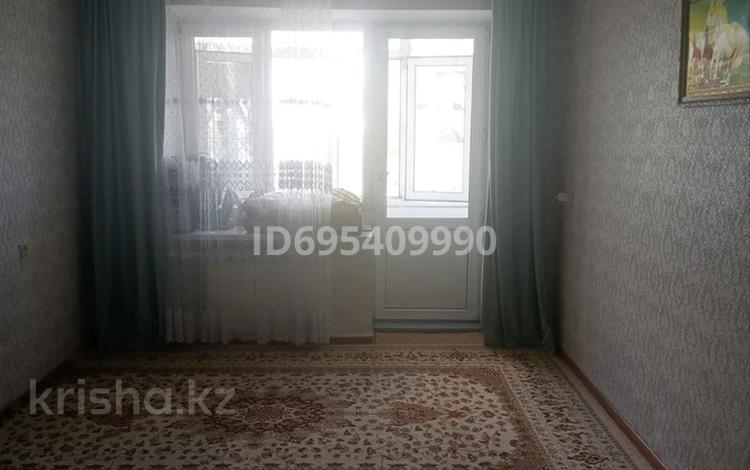 2-бөлмелі пәтер, 40 м², 4/5 қабат, Старый город, Уалиханова 22, бағасы: 11 млн 〒 в Актобе, Старый город — фото 2