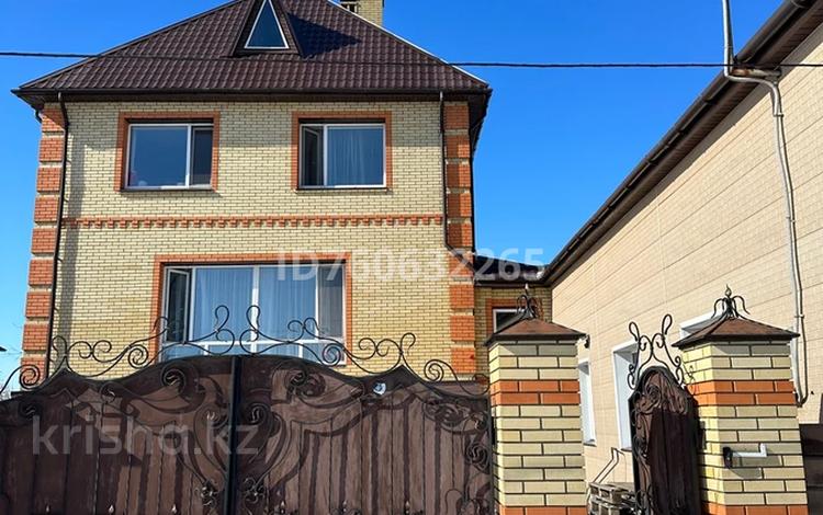 Жеке үй · 8 бөлме · 375 м² · 6 сот., Комсомольская — Рядом с новым зданием СКГУ, бағасы: ~ 95 млн ₸ в Петропавловске — фото 2