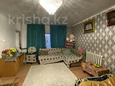 Аренда домов или дач в Восточно-Казахстанской обл.: Отдельный дом · 4 комнаты · 70 м², Каспийская за 100 000 〒 Отдельный дом · 4 комнаты · 70 м², Каспийская за 100 000 〒 в Усть-Каменогорске