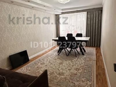 3-бөлмелі пәтер · 82 м² · 1/10 қабат, Қонаев ш/а. 59 — Салтанат сарайы, бағасы: 32.5 млн ₸ в Уральске, мкр Кунаева