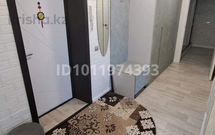 2-бөлмелі пәтер · 49 м² · 8/9 қабат, Крылова 68, бағасы: 29.5 млн ₸ в Усть-Каменогорске — фото 2
