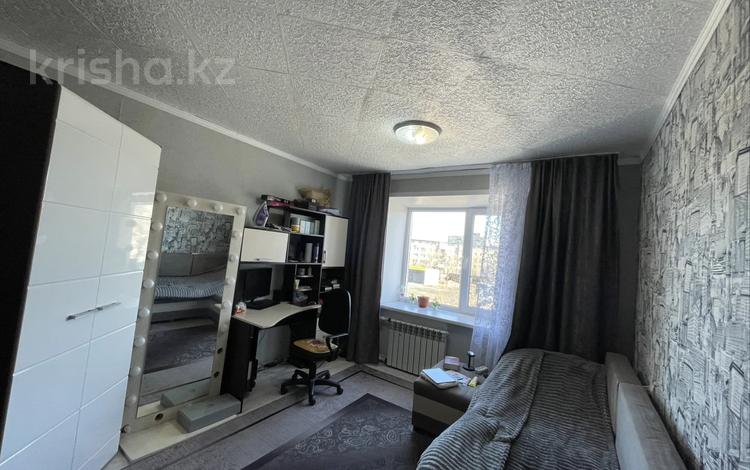 2-бөлмелі пәтер · 65 м² · 3/5 қабат, ул. Карла Маркса, бағасы: 8.4 млн ₸ в Шахтинске — фото 3