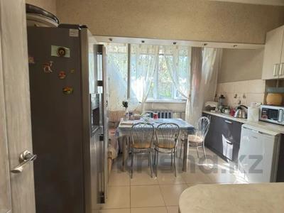 3-бөлмелі пәтер · 68 м² · 1/9 қабат, розыбакиева 136, бағасы: 58 млн ₸ в Алматы, Бостандыкский р-н