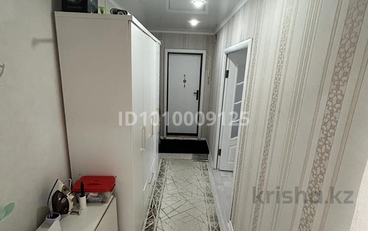 4-бөлмелі пәтер · 77.7 м² · 5/5 қабат, Бозтаева 131 — Рядом школа, Торговый дом Мереке, бағасы: 27.5 млн ₸ в Семее — фото 2