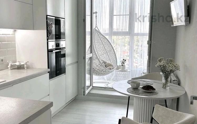 1-комнатная квартира · 54 м² · 2/5 этаж, мкр Юго-Восток, Орбита 1 — Возле аристы за 15 000 ₸ в Караганде, Казыбек би р-н — фото 2
