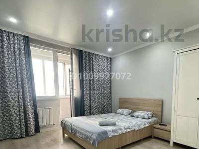 1-комнатная квартира · 50 м² · 4/5 этаж, Момышулы 3 за 9 000 ₸ в Шымкенте