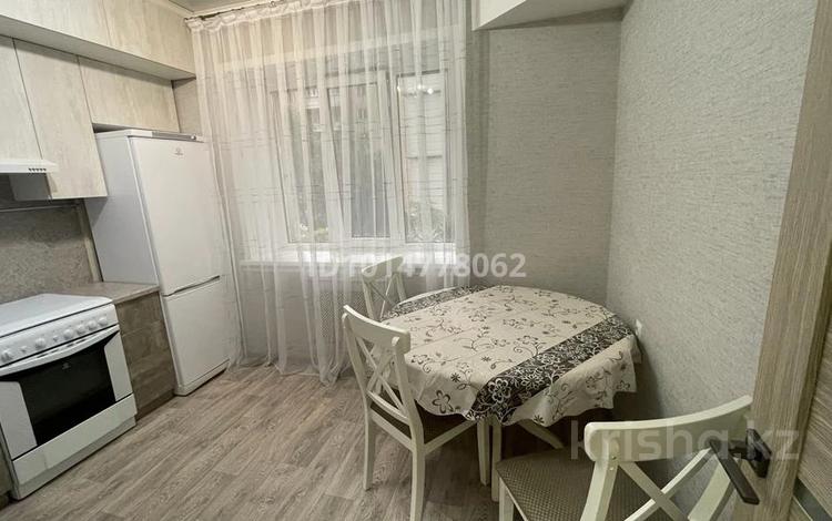 2-комнатная квартира · 62 м² · 4/4 этаж, Райымбека 481 за 300 000 ₸ в Алматы, Алатауский р-н — фото 2