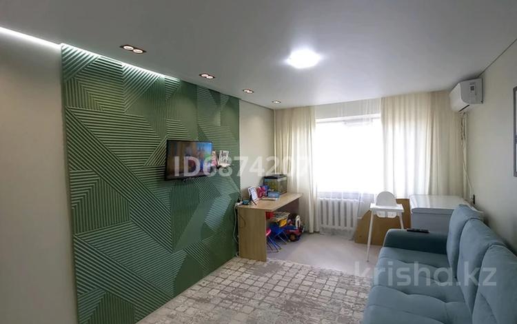 2-комнатная квартира · 48 м² · 5/5 этаж, Муса Жалеля 11 — Магазин Дом одежда за 14.5 млн ₸ в Жезказгане — фото 2