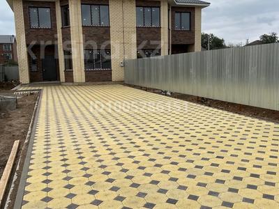 Часть дома · 5 комнат · 185 м² · 5 сот., мкр Жана Орда, Единства 5 за 55.5 млн 〒 в Уральске