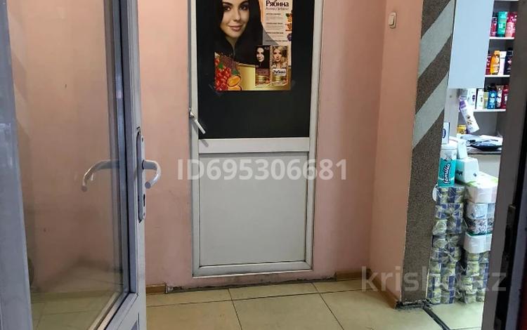 Еркін, кеңселер, дүкендер мен бутиктер, сұлулық салондары, медорталықтар мен дәріханалар, білім орталықтары, кабинеттер және жұмыс орындары, студиялар · 57 м², бағасы: 200 000 ₸ в Семее — фото 2