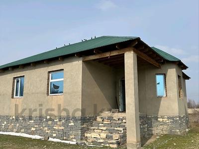 Отдельный дом · 6 комнат · 140 м² · 10 сот., Нур 26 — Бобек ата за 12 млн 〒 в Жамбылской обл., Байзак