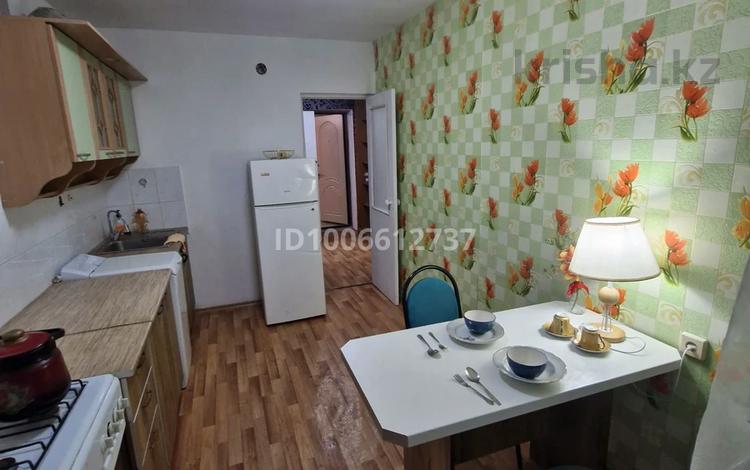 1-бөлмелі пәтер · 42 м² · 3/9 қабат, мкр 4 38 — Жигули Сырыда Датова, бағасы: 110 000 ₸ в Уральске — фото 2